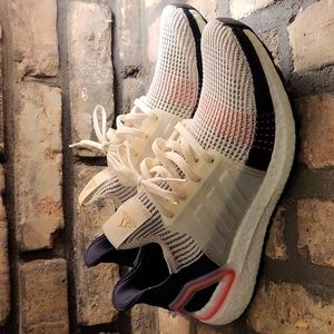 Adidas UltraBOOST 19 Mens Shoes